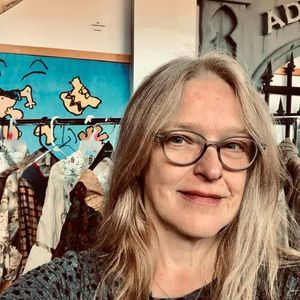 Meet your Posher, Suzanne